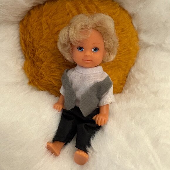 Simba Blonde Short Hair Doll 4.5" Blue Eyes Vintage (SKU: 208TO) - Picture 2 of 4